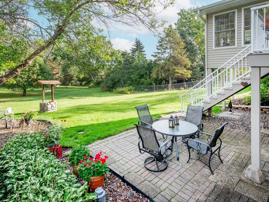 4466 Victoria Street, Shoreview, MN 55126