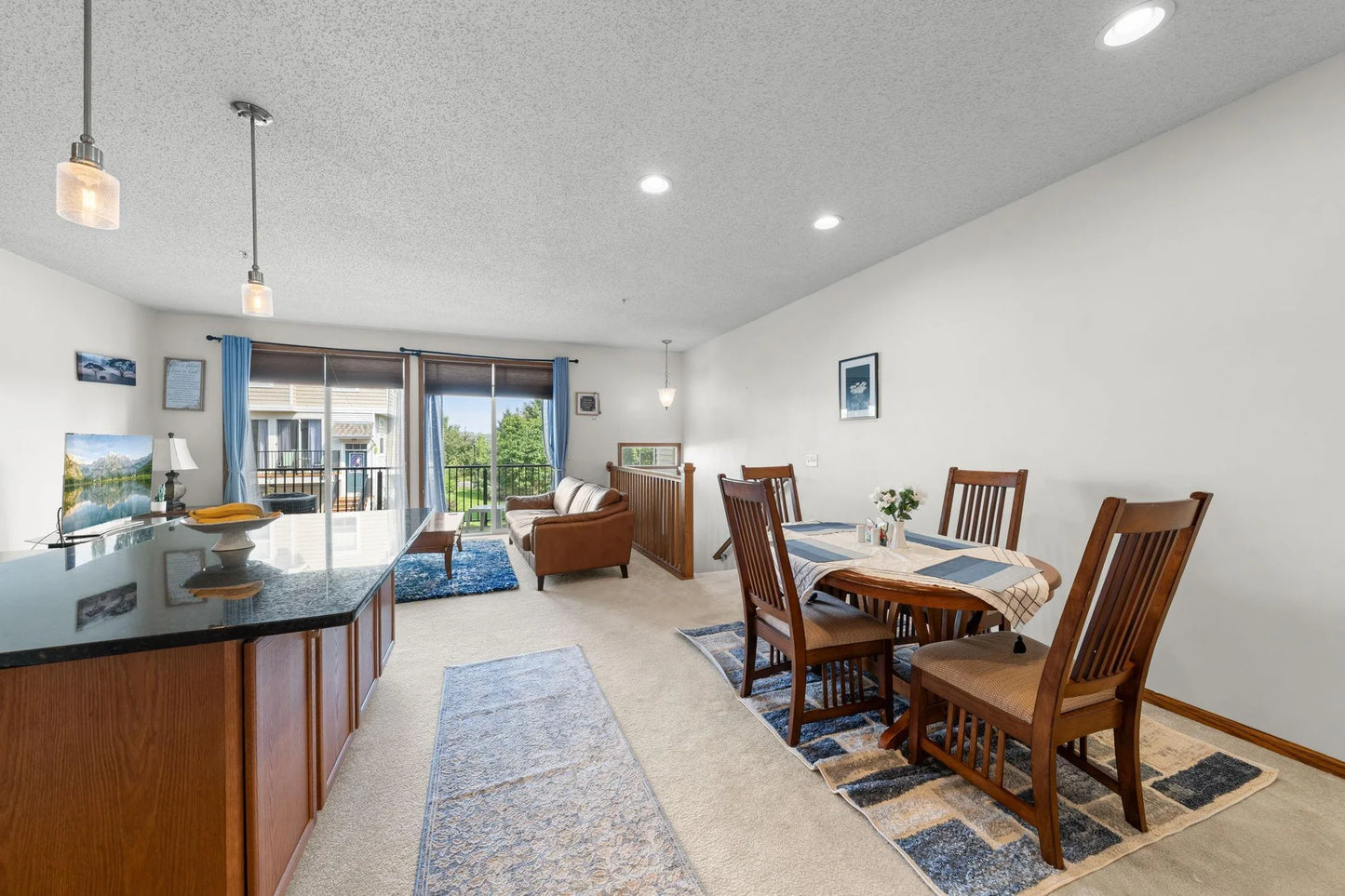 4735 Victor Path, Hugo, MN 55038