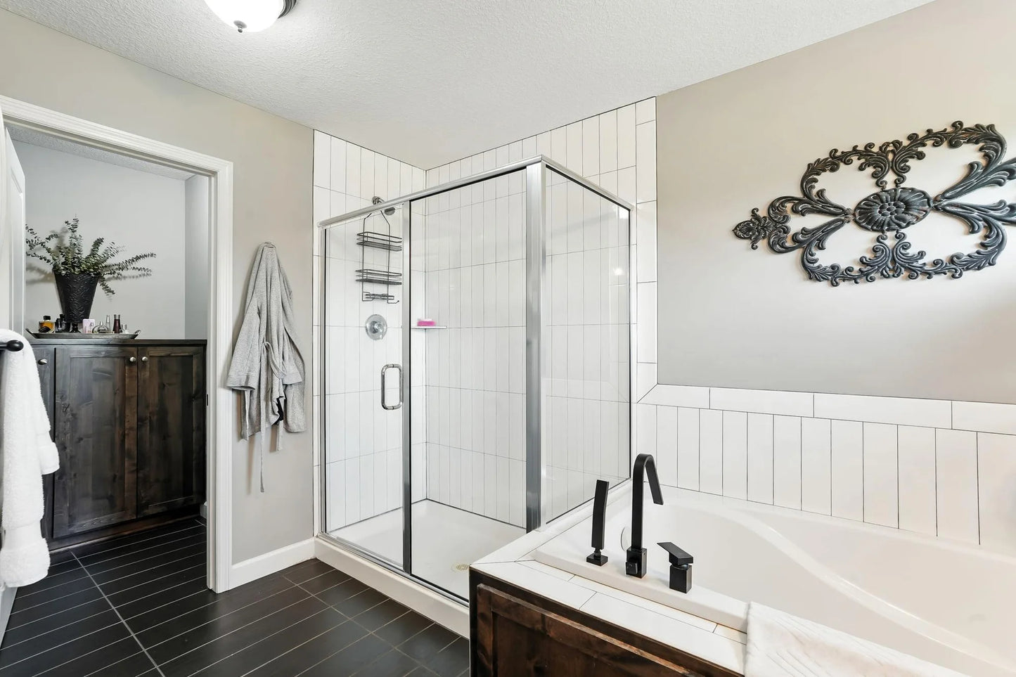 5148 White Star Lane, Woodbury, MN 55129