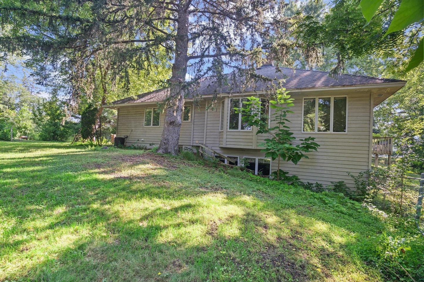 4512 Williston Road, Minnetonka, MN 55345