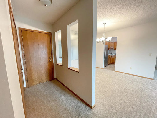 111 Imperial Drive, West Saint Paul, MN 55118