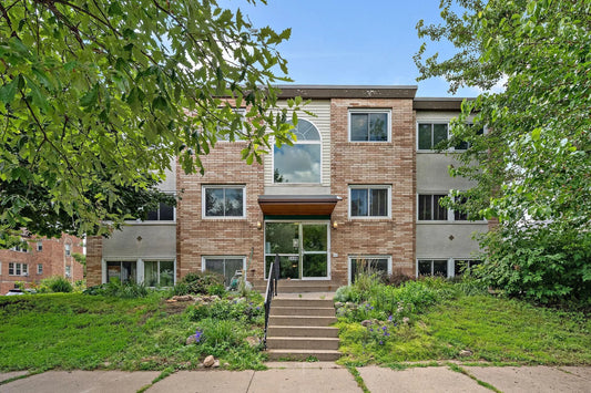 3446 Pleasant Avenue, Minneapolis, MN 55408