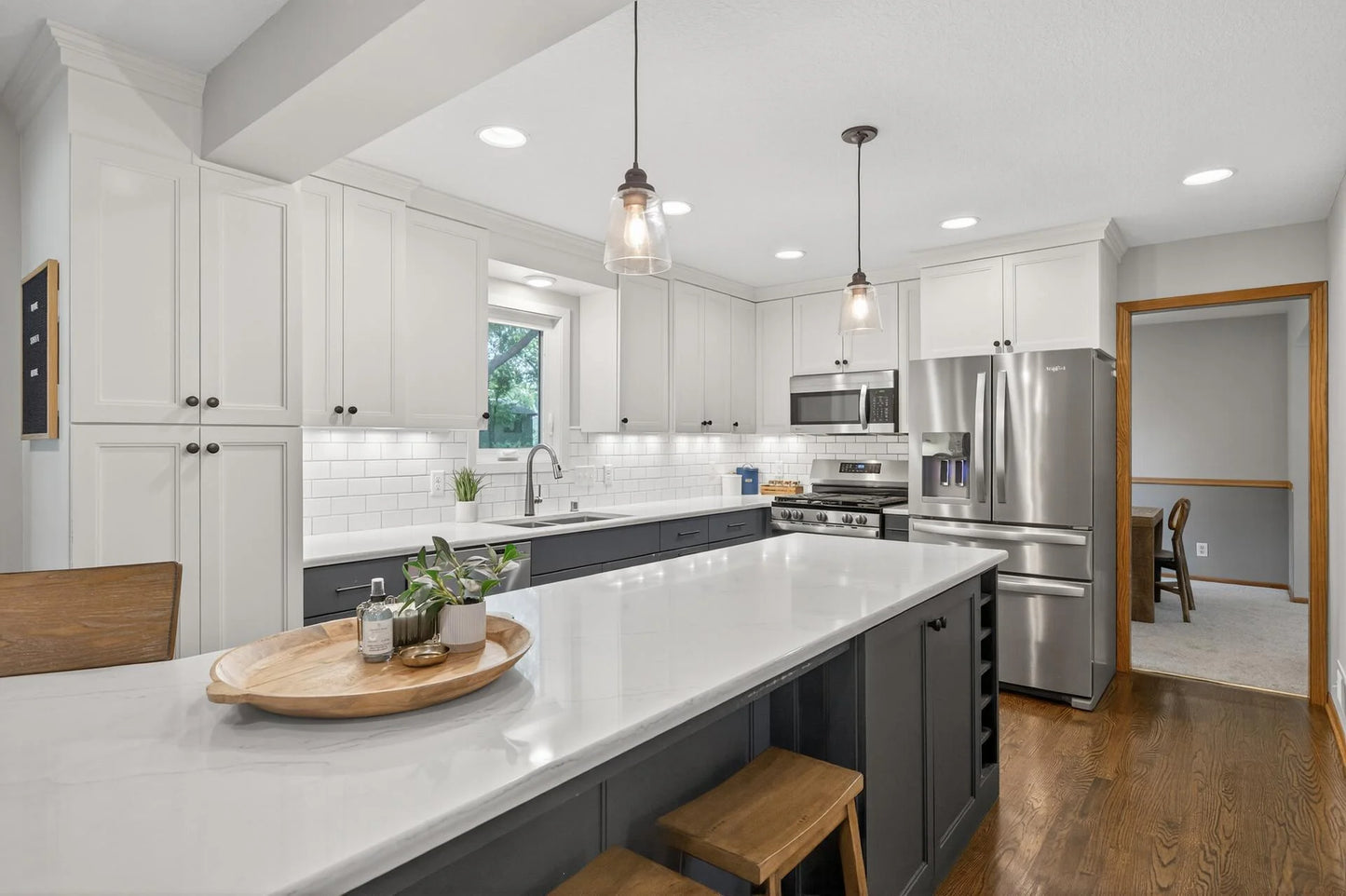 10279 Winter Place, Eden Prairie, MN 55347