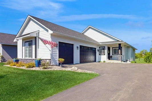 2506 Neal Court, Stillwater, MN 55082