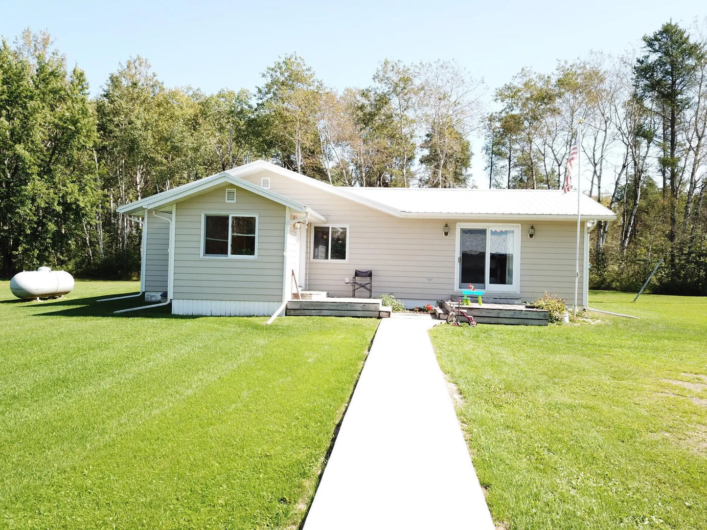 46359 120th Street, Wannaska, MN 56761