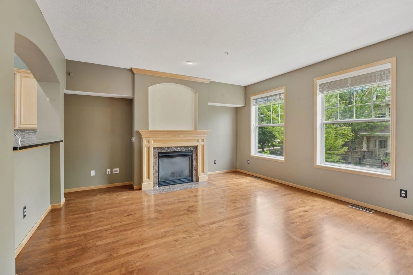 11350 Stratton Avenue, Eden Prairie, MN 55344