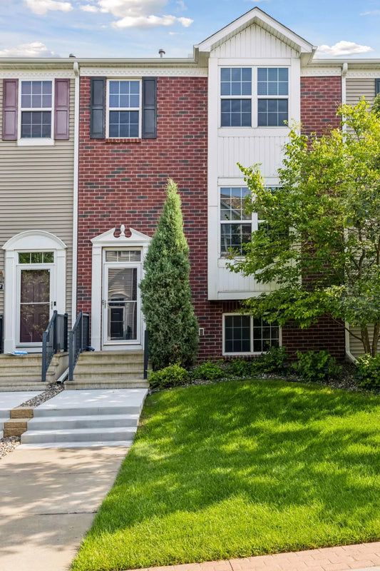 5209 Scott Lane, Robbinsdale, MN 55422