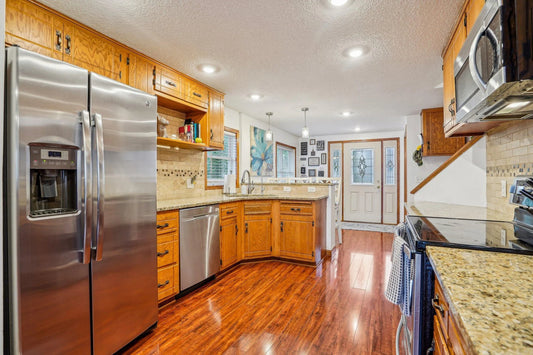 6224 Red Oak Road, Mound, MN 55364
