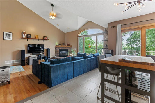5017 Imhoff Avenue, Howard Lake, MN 55349