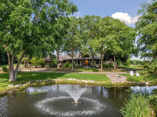 525 Navajo Road, Medina, MN 55340
