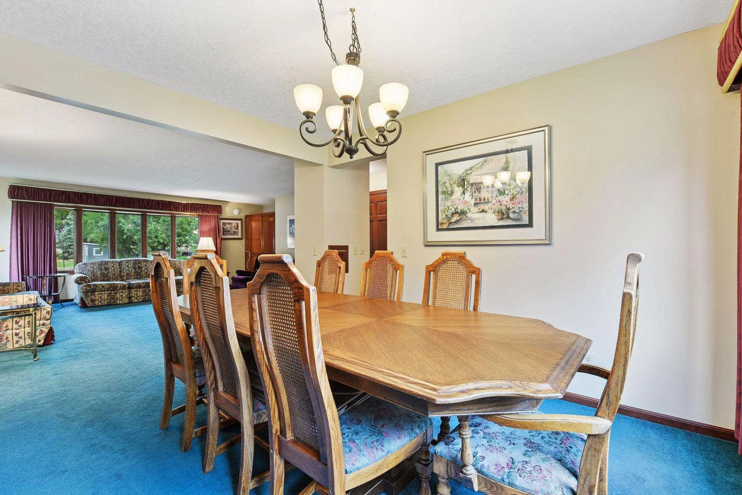 5000 Forestview Lane, Plymouth, MN 55442