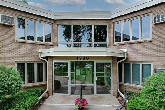 4380 Brookside Court, Edina, MN 55436