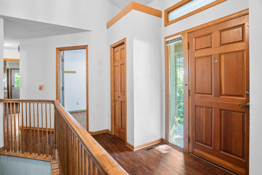 4512 Williston Road, Minnetonka, MN 55345