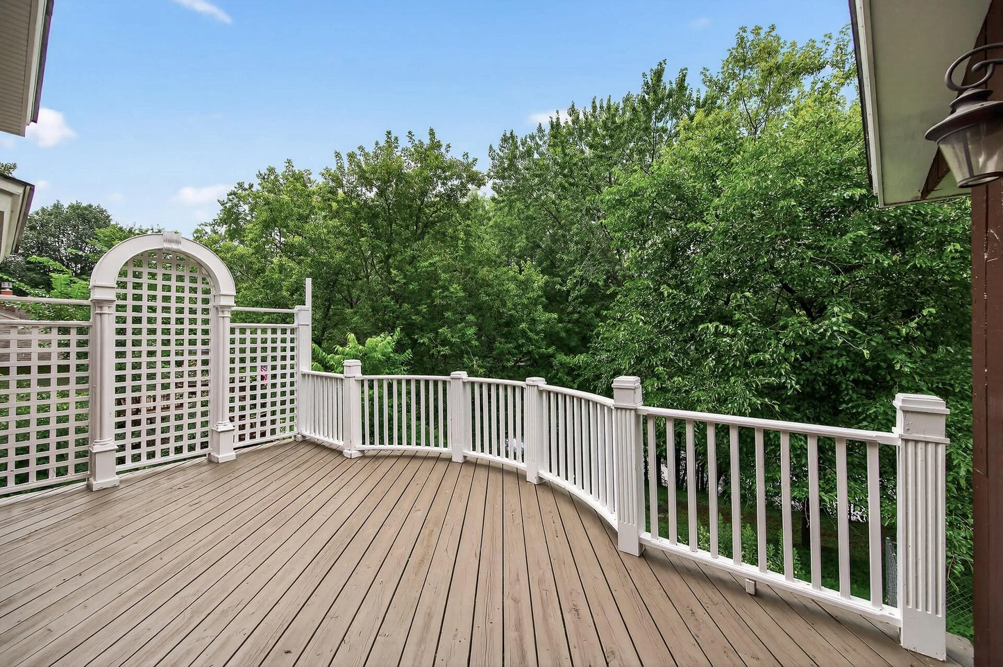 5076 Woodgate Court, Minnetonka, MN 55345