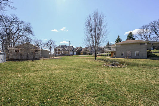 4528 Aberdeen Rd , Mound, MN 55364
