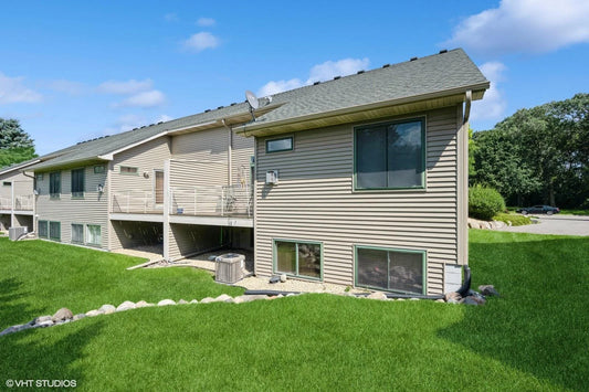 4224 93rd Avenue, Brooklyn Park, MN 55443