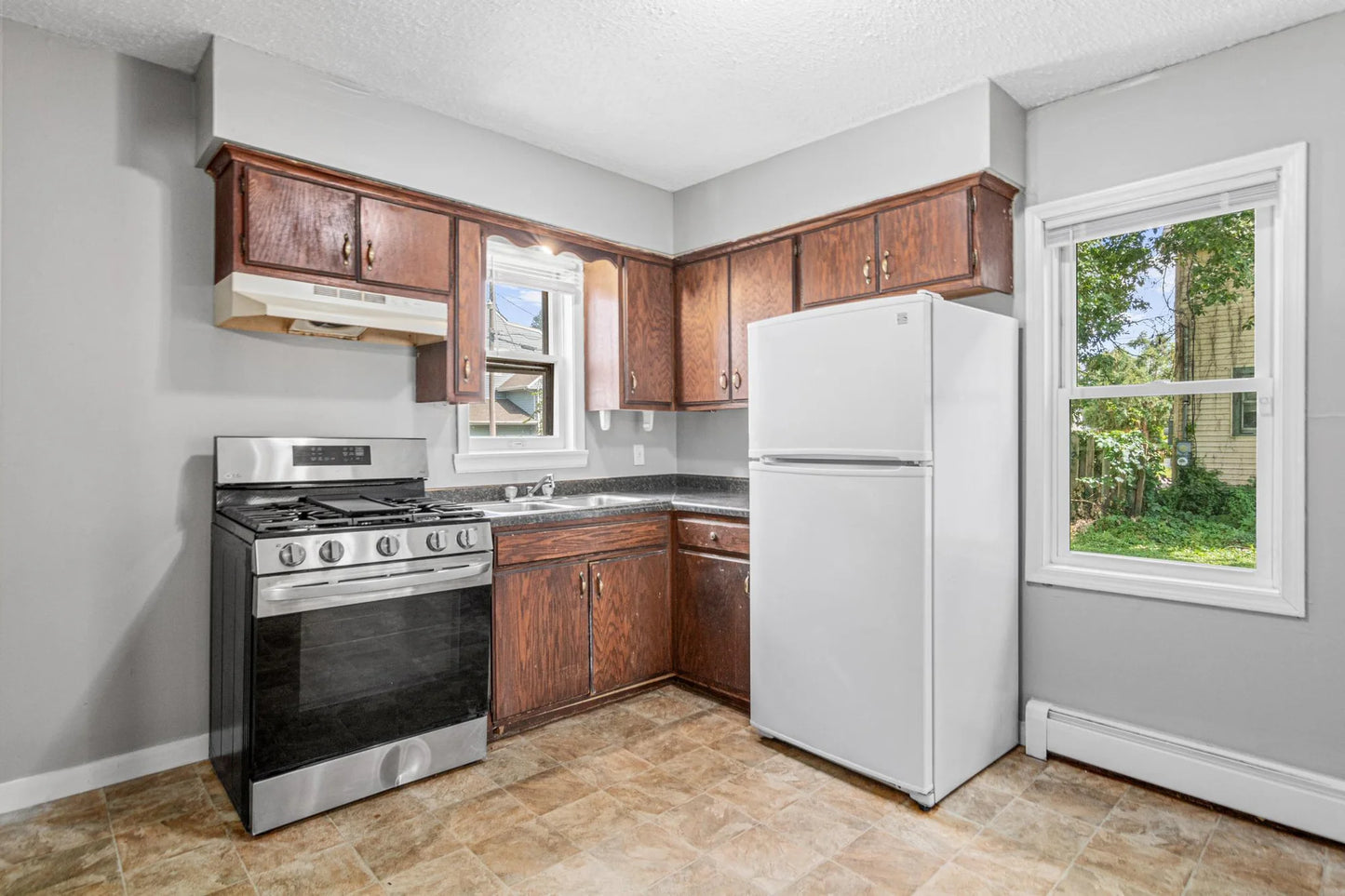511 Van Buren Avenue, Saint Paul, MN 55103