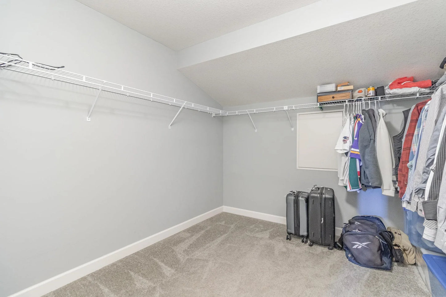 4455 Benjamin Court, Woodbury, MN 55129