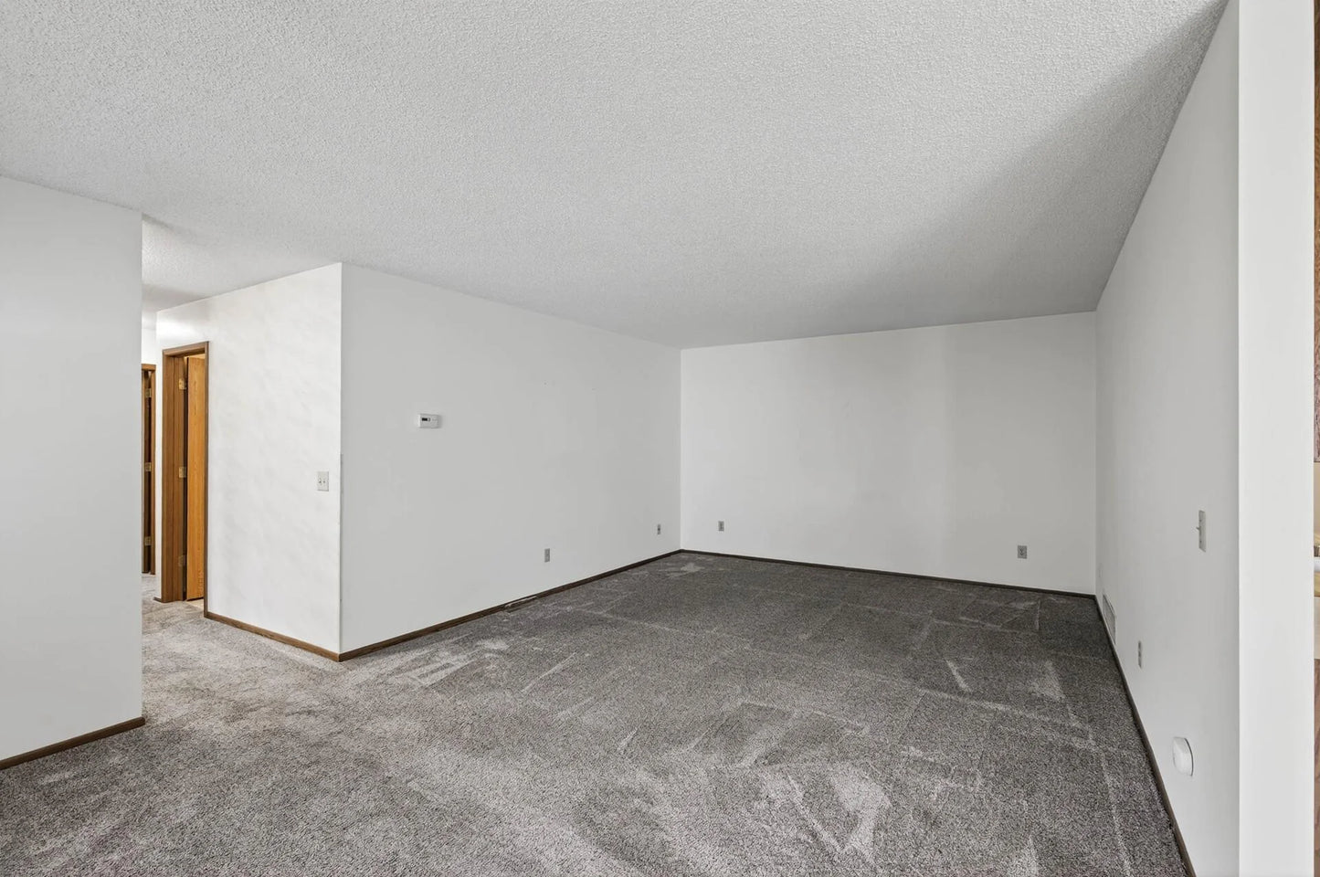 5281 149th Street, Apple Valley, MN 55124