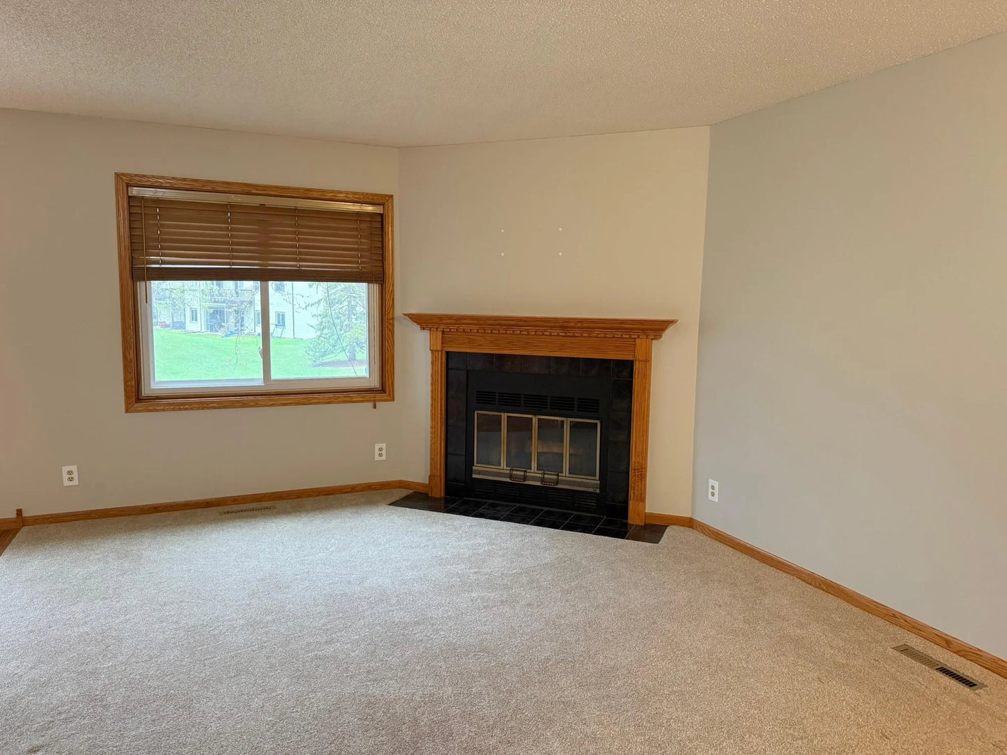 4326 Buckingham Court, Vadnais Heights, MN 55127