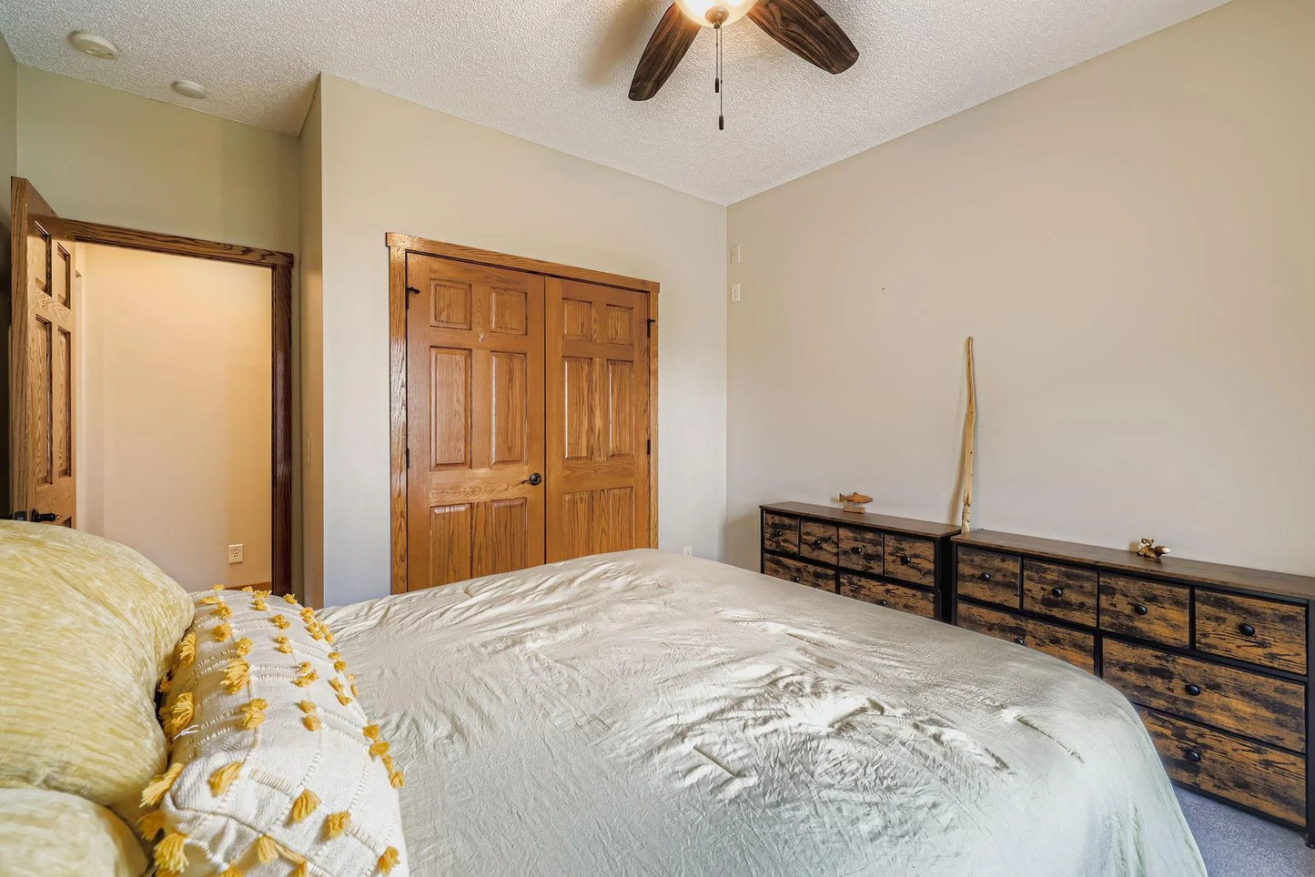 540 Creek Drive, Champlin, MN 55316