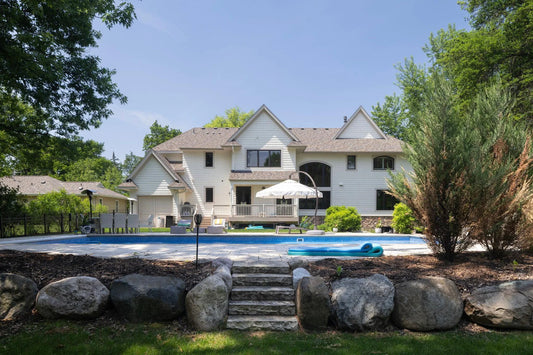 4913 Sunnyslope Road, Edina, MN 55424