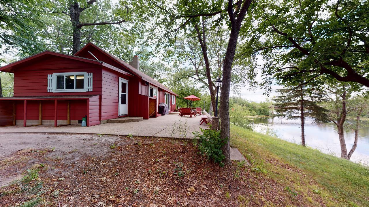 14626 73rd Street, Spicer, MN 56288