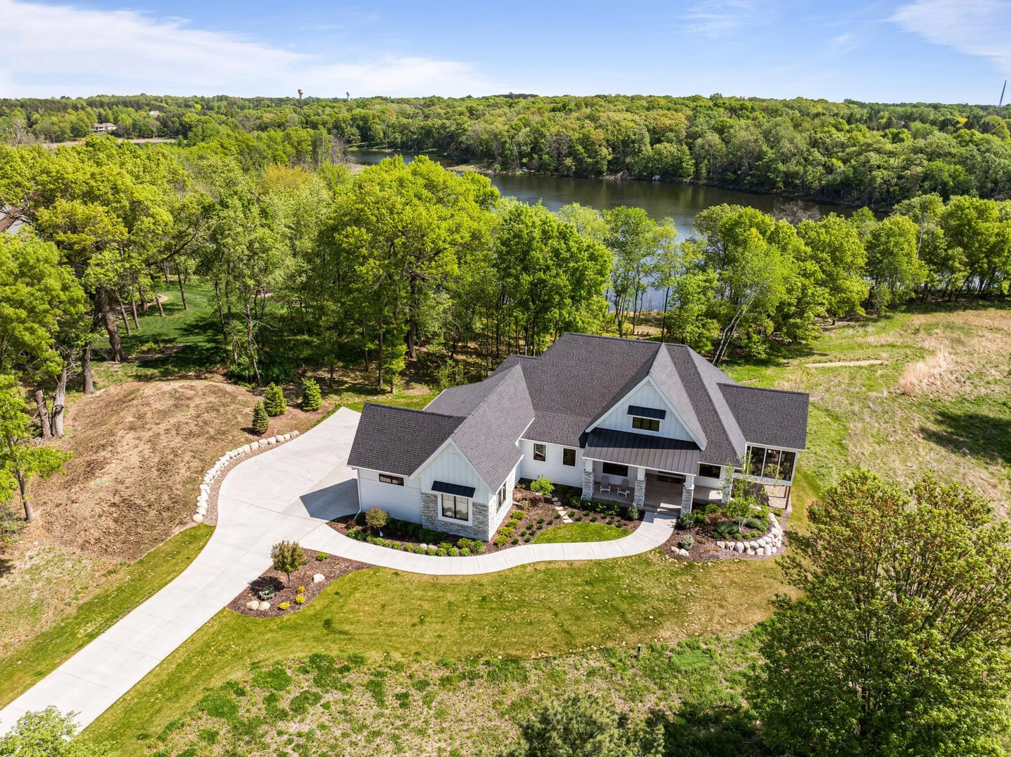 4531 Mcdonald Drive, Baytown Twp, MN 55082