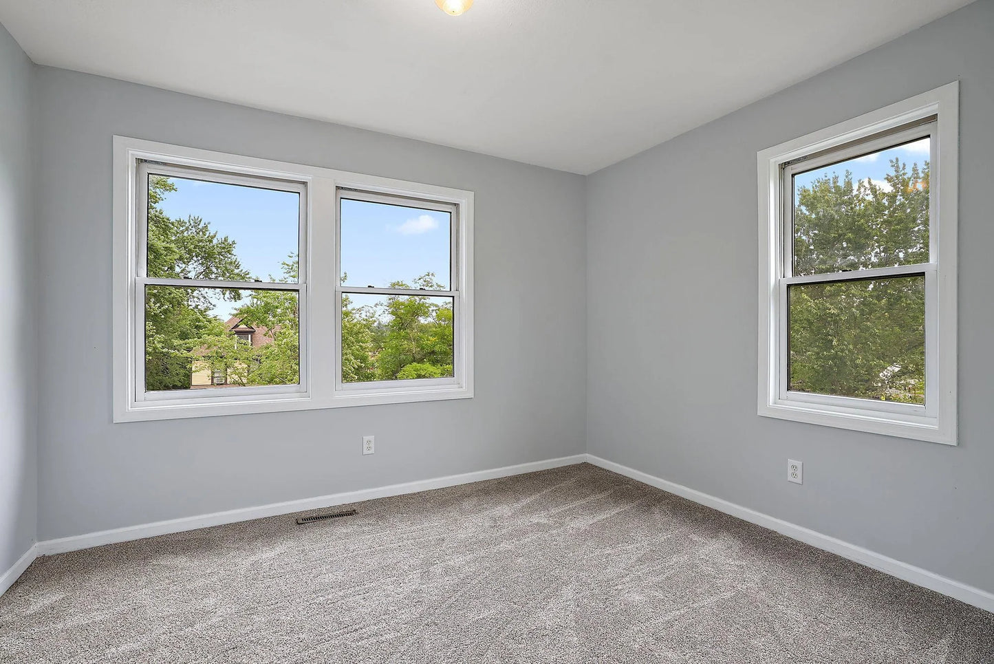 517 Bidwell Street, Saint Paul, MN 55107