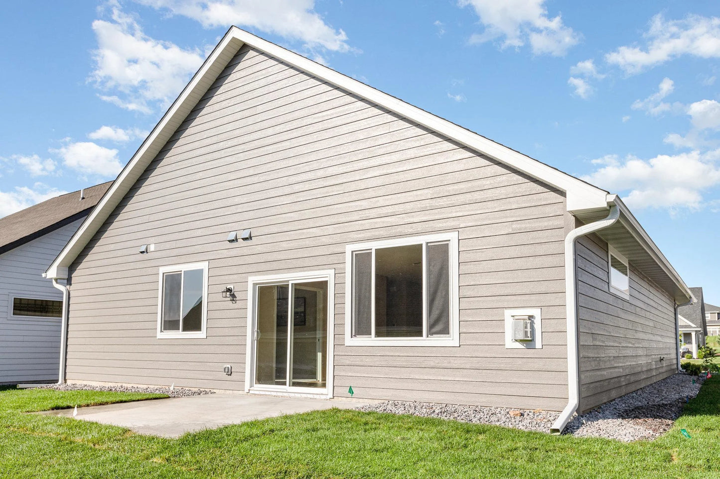 5035 Dale Ridge Road, Woodbury, MN 55129