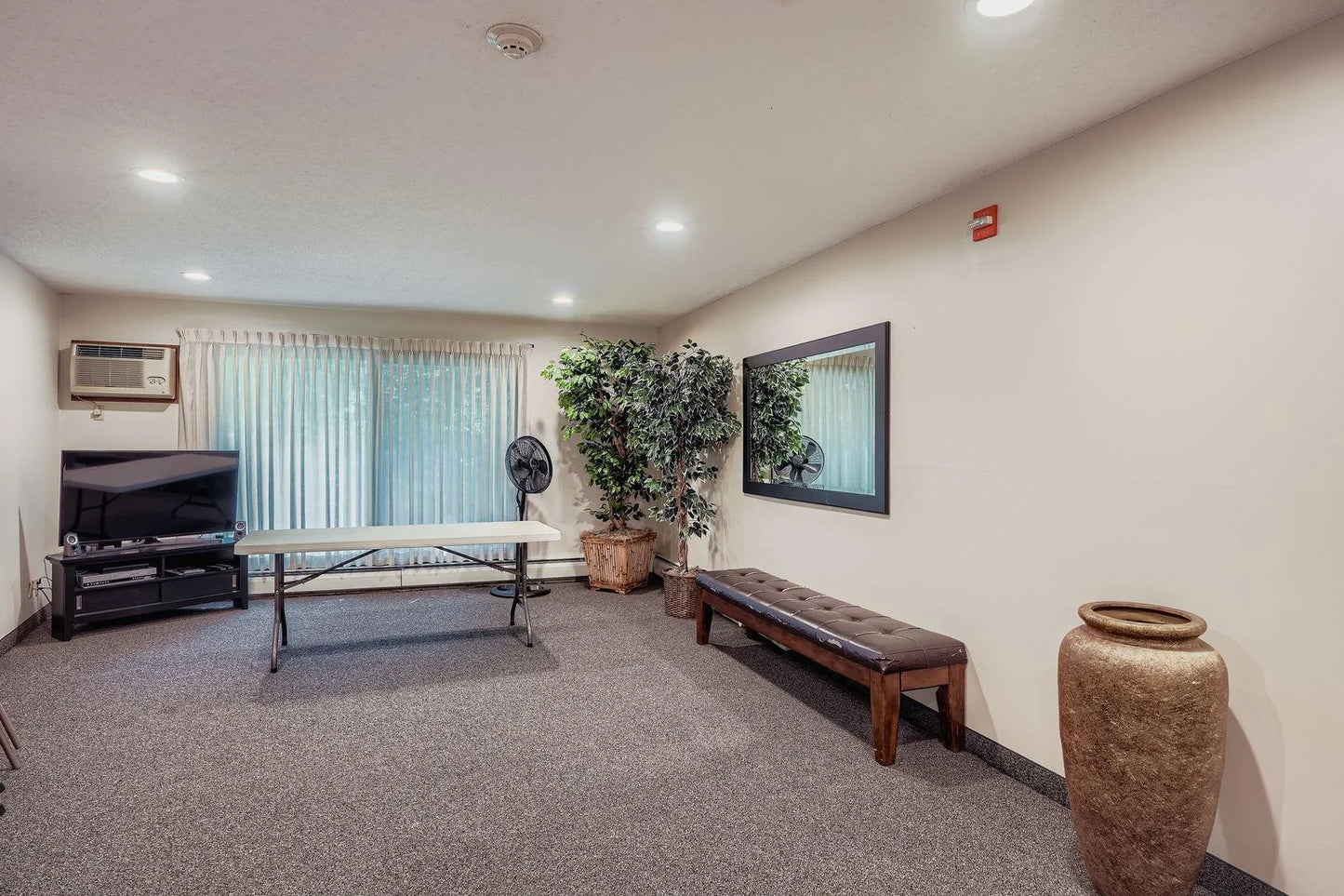 1887 Silver Bell Road, Eagan, MN 55122