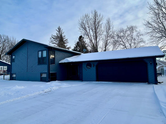 1204 Greenwood Street, Thief River Falls, MN 56701