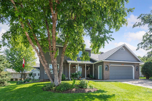 475 Oakhill Road, Chaska, MN 55318