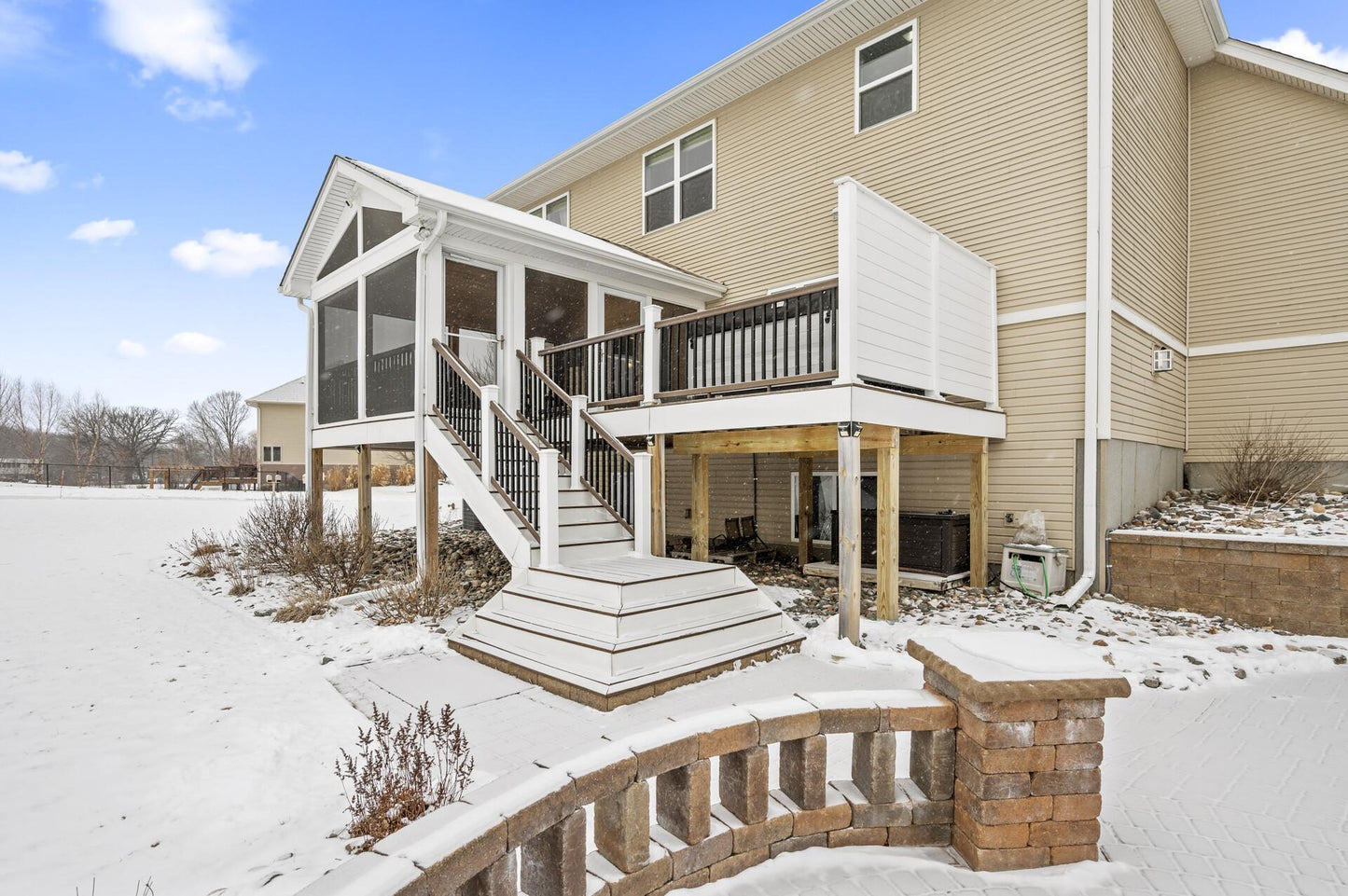 3297 Thornton Drive, Prior Lake, MN 55372