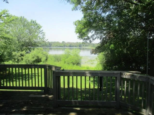 5261 Twin Lake Boulevard, Brooklyn Center, MN 55429