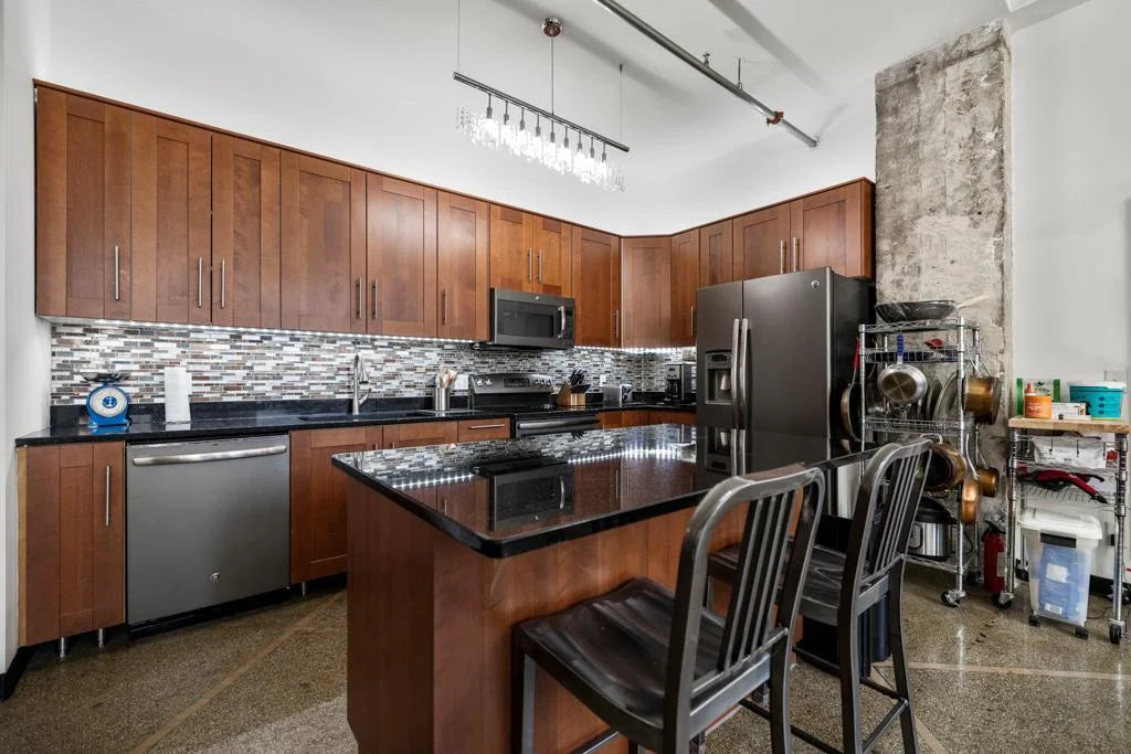 350 Saint Peter Street, Saint Paul, MN 55102