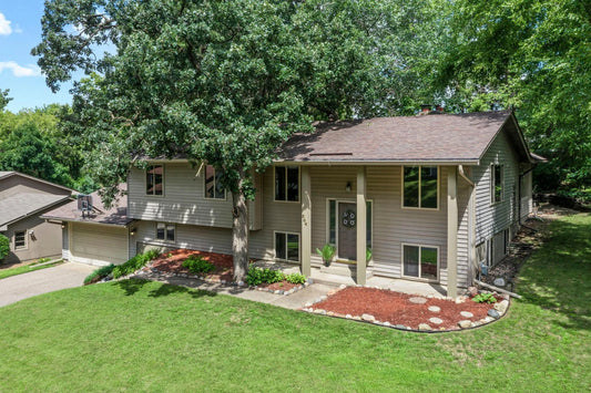 504 135th Street, Burnsville, MN 55337