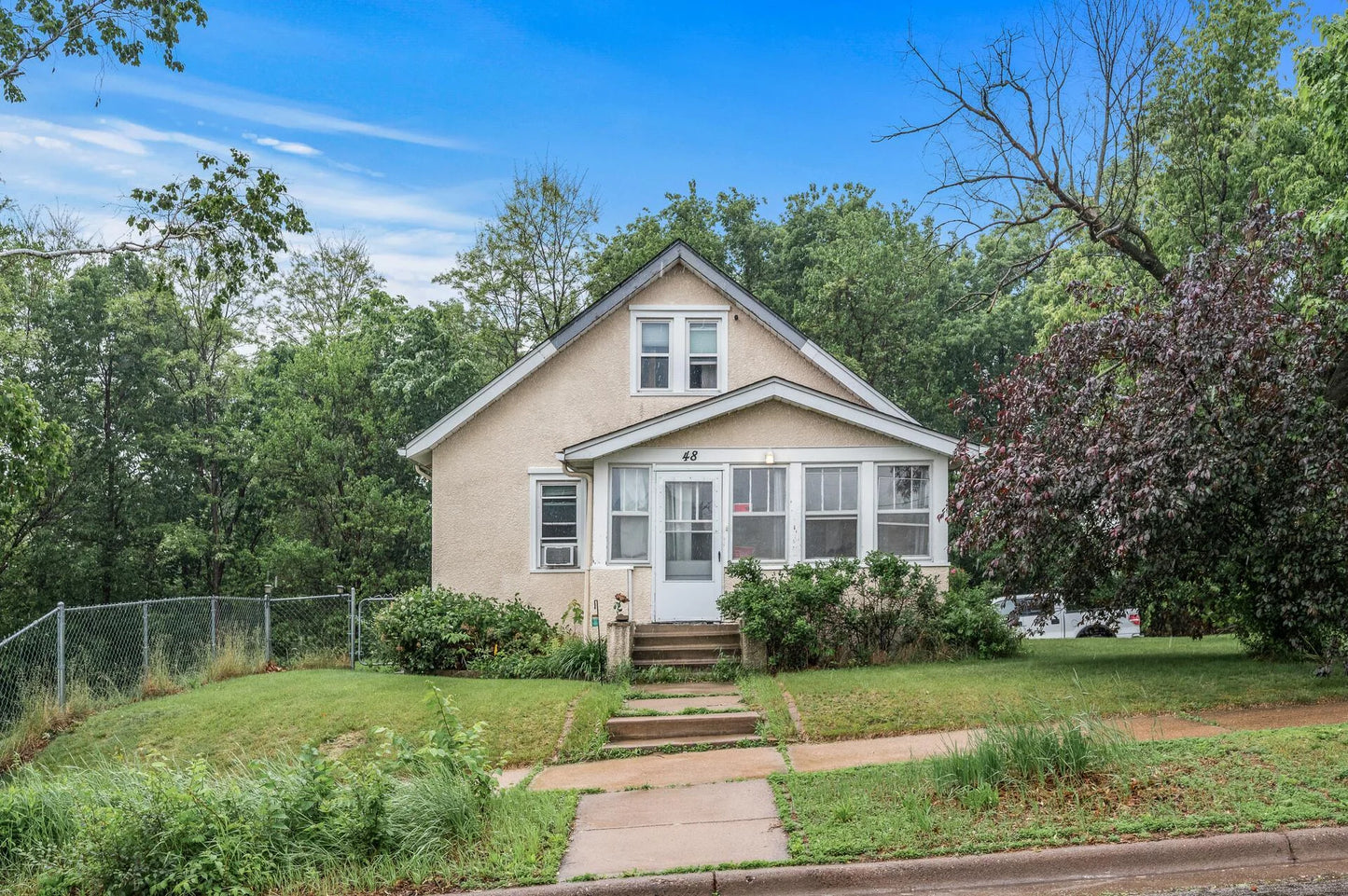 48 Jessamine Avenue, Saint Paul, MN 55117