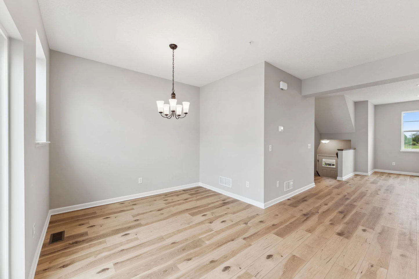 10379 Birchwood Circle, Victoria, MN 55318