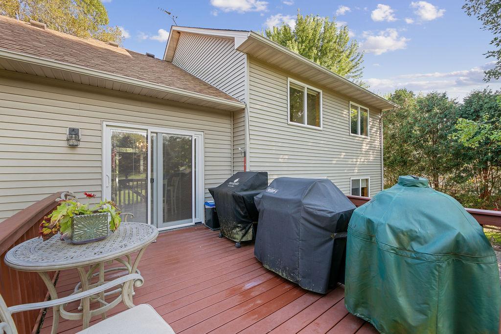 1221 Cuylle Bay , Faribault, MN 55021