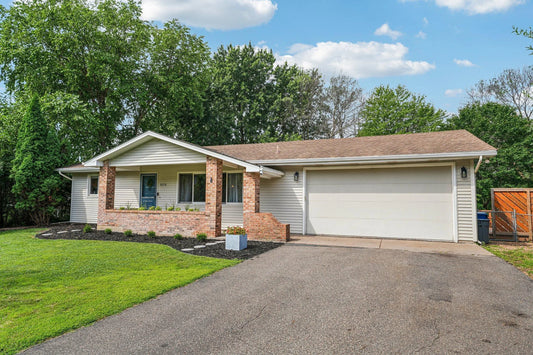 5175 Hemlock Lane, Plymouth, MN 55442
