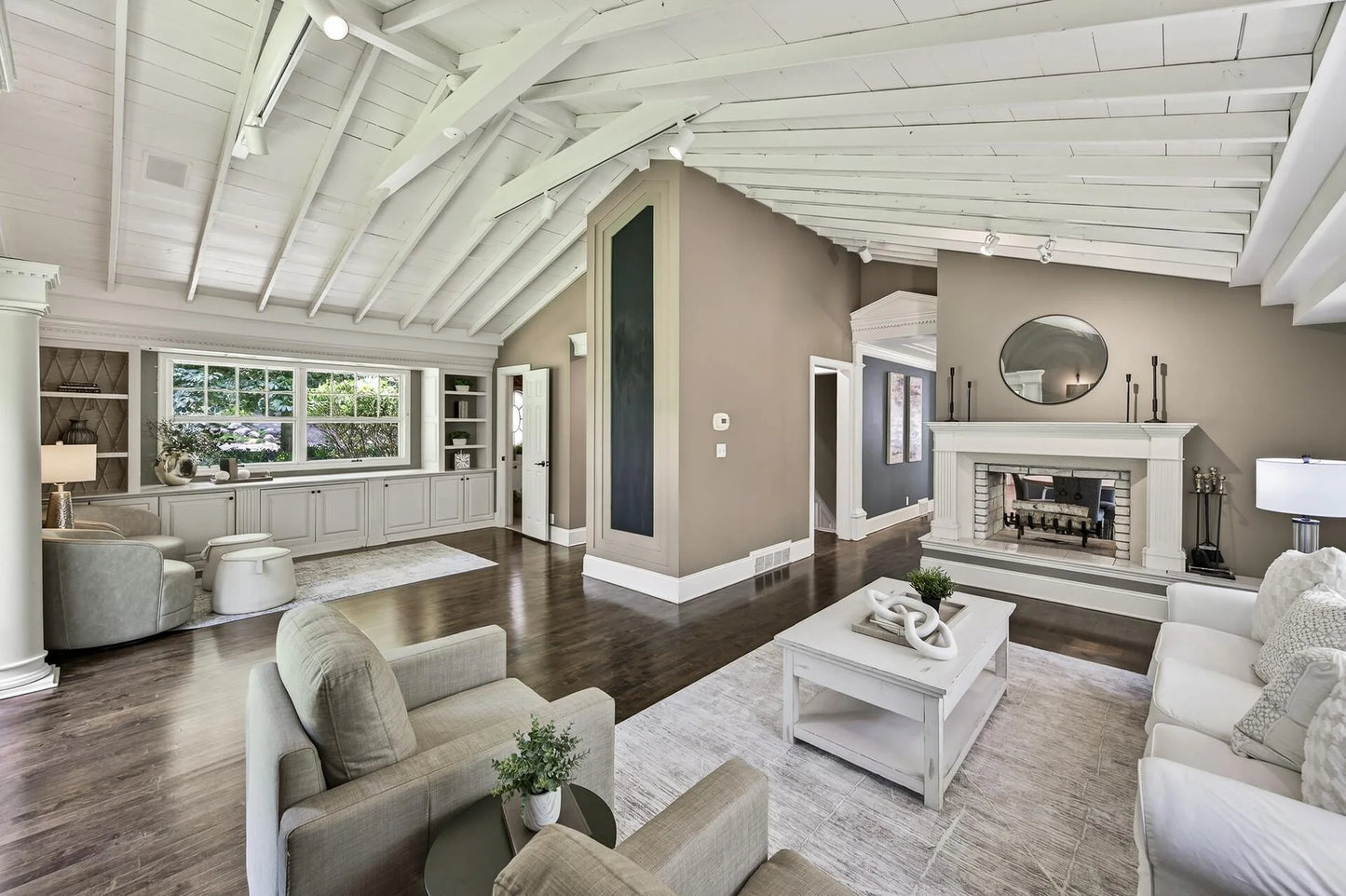 5076 Woodgate Court, Minnetonka, MN 55345