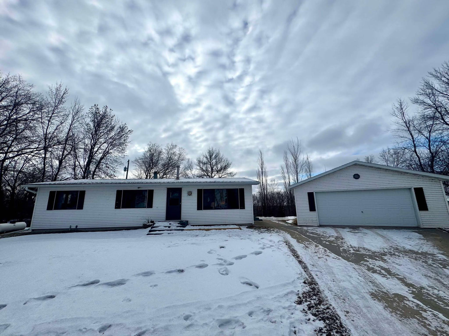 24227 43rd Avenue, Hawley, MN 56549