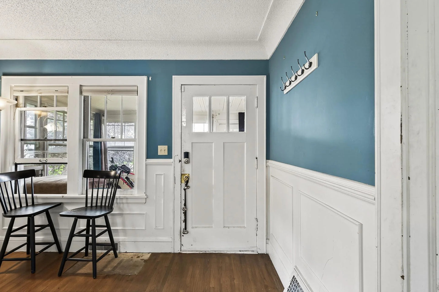 48 Jessamine Avenue, Saint Paul, MN 55117