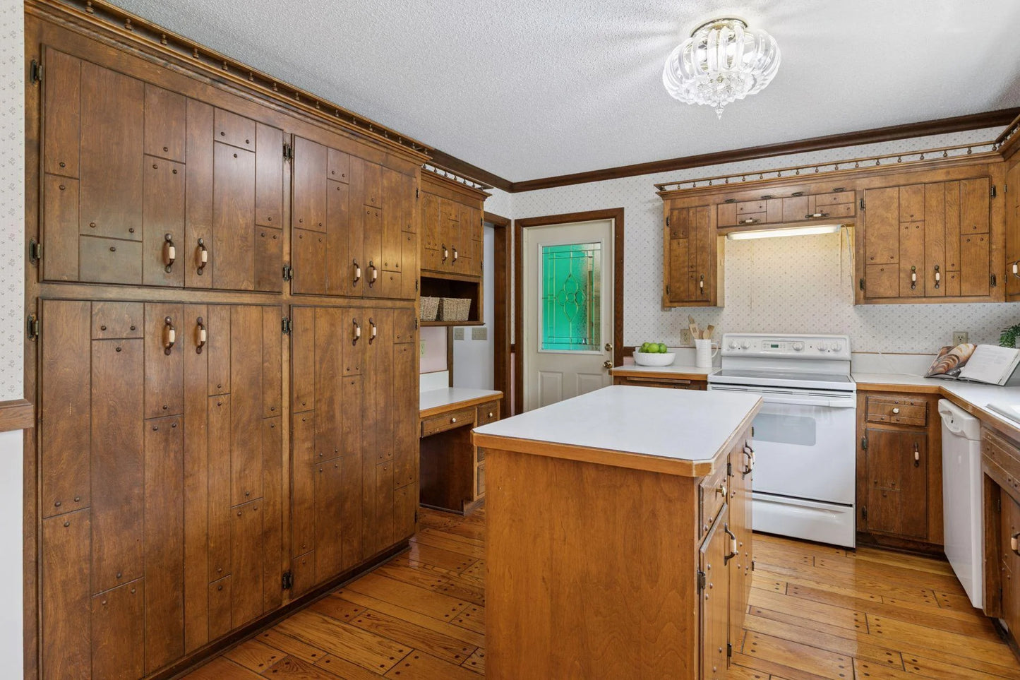 5235 139th Street, Savage, MN 55378