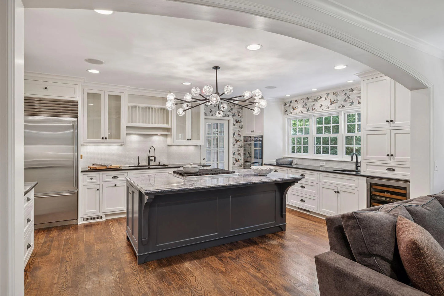 512 Janalyn Circle, Golden Valley, MN 55416