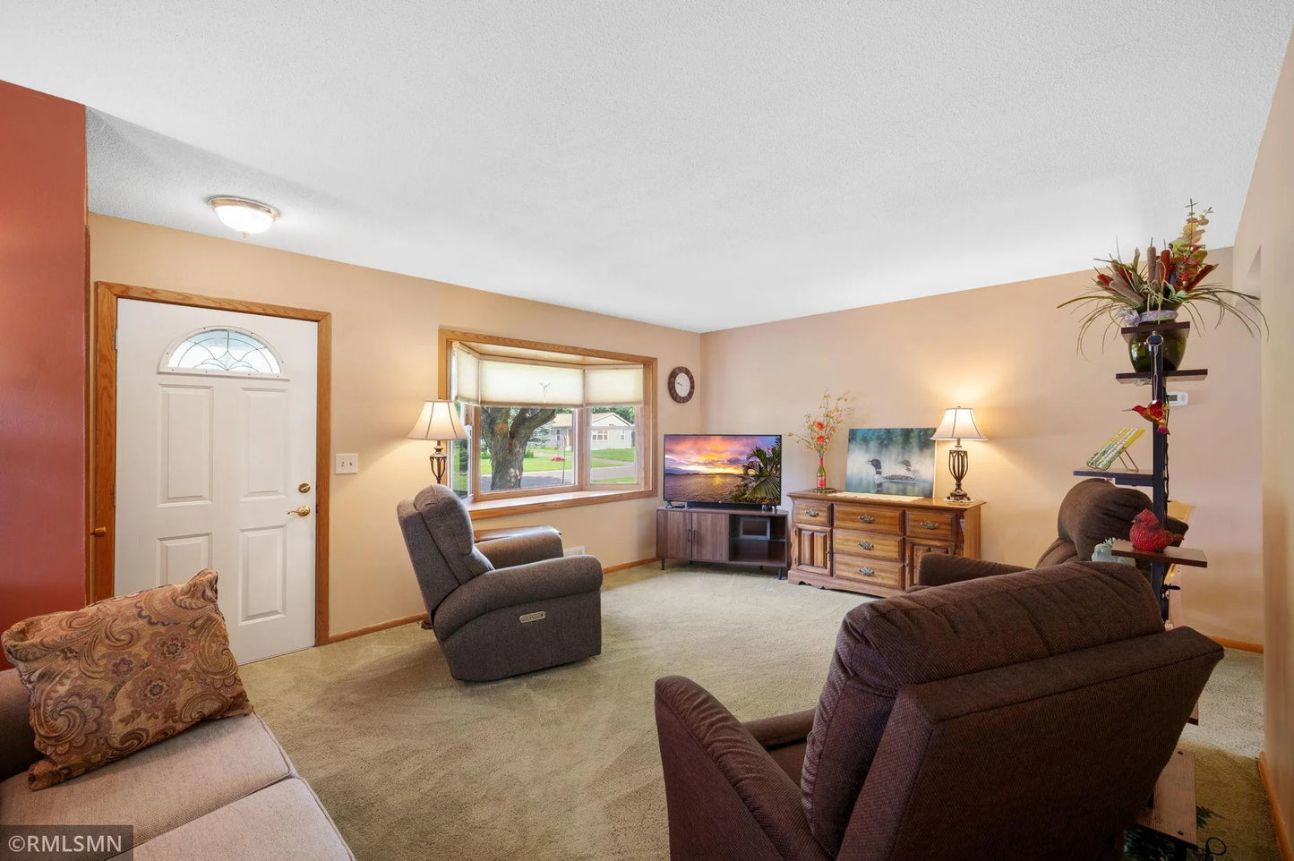 5114 Florida Avenue, Crystal, MN 55428