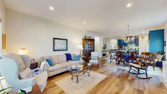 2506 Neal Court, Stillwater, MN 55082
