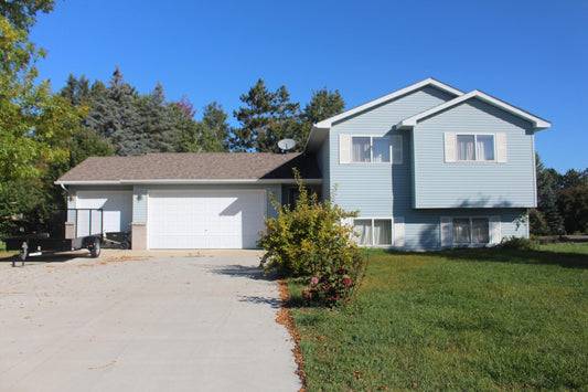 350 11th Street, Milaca, MN 56353