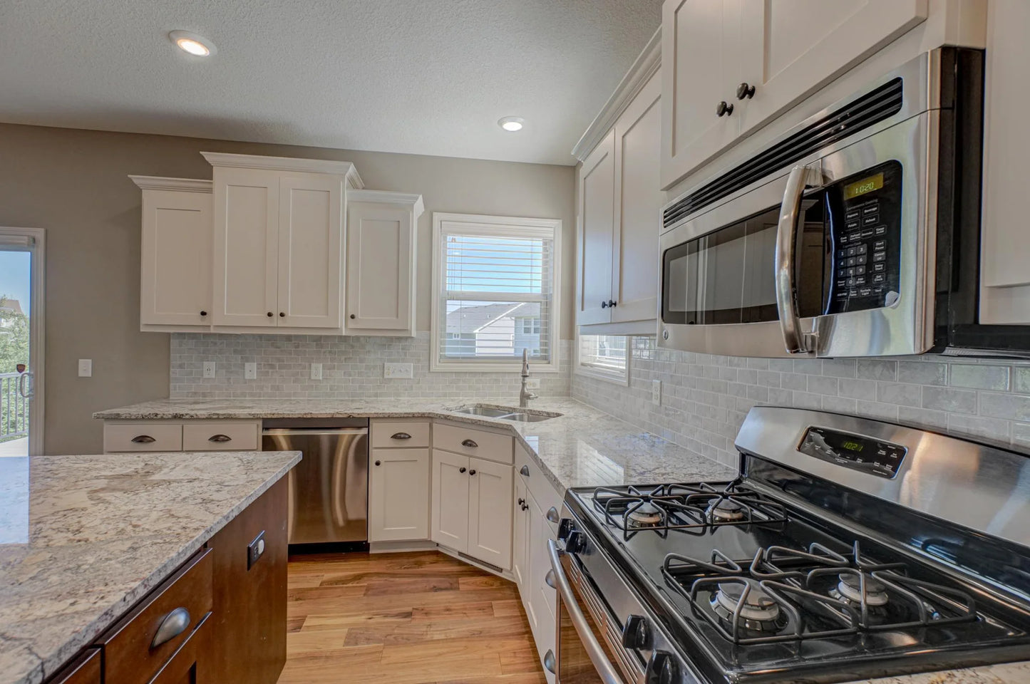 4764 Ashton Curve, Woodbury, MN 55129